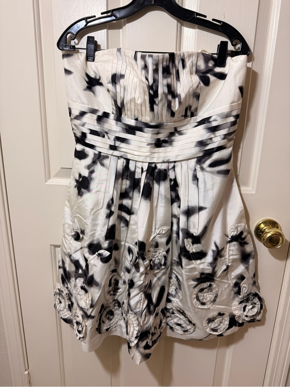 BCBGMaxAzria Strapless Black and White Floral Appliqué Dress